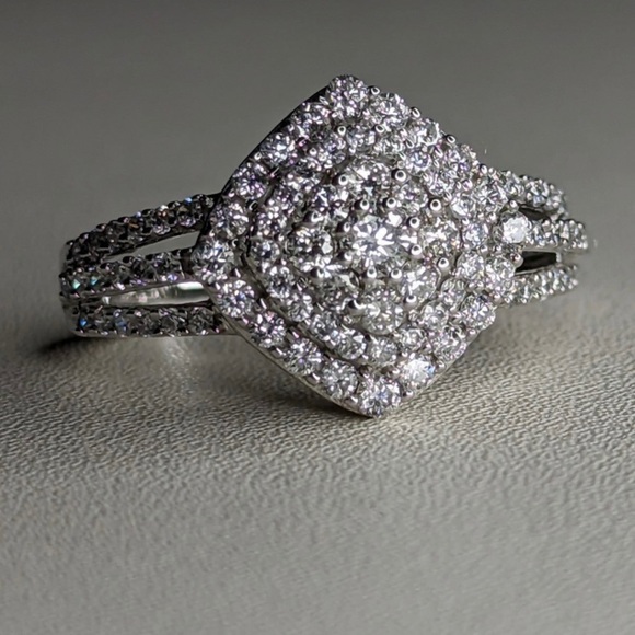 White gold fashion ladies size 7 brand new 3/8cctw diamonds - Picture 6 of 7